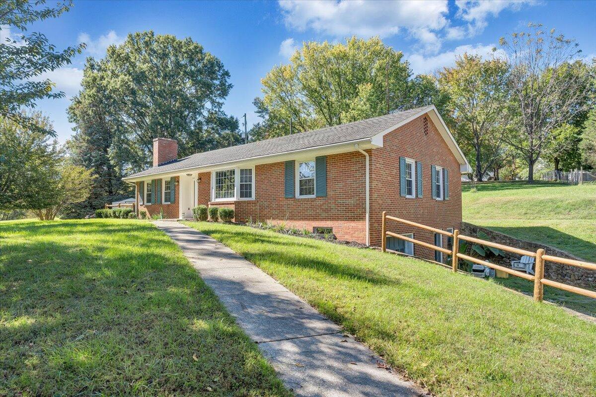 5785 Cloverdale Road Roanoke, VA 24019 - Photo 62 of 67 60-MIB00118