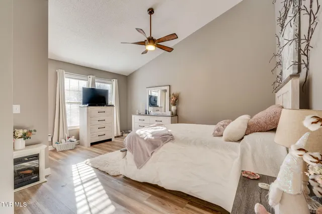 $265,000 | 1809 West Lakeview Drive, Unit 7, Johnson City, TN 37601