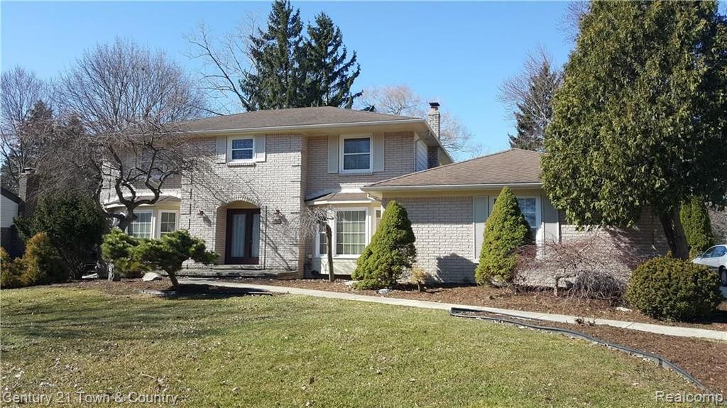 1737 North Kilburn Road Rochester Hills, MI 48306 - Photo 1 of 40