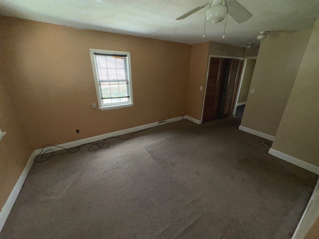 37 David Street Springfield, MA 01104 - Photo 24 of 29 an empty room with a window