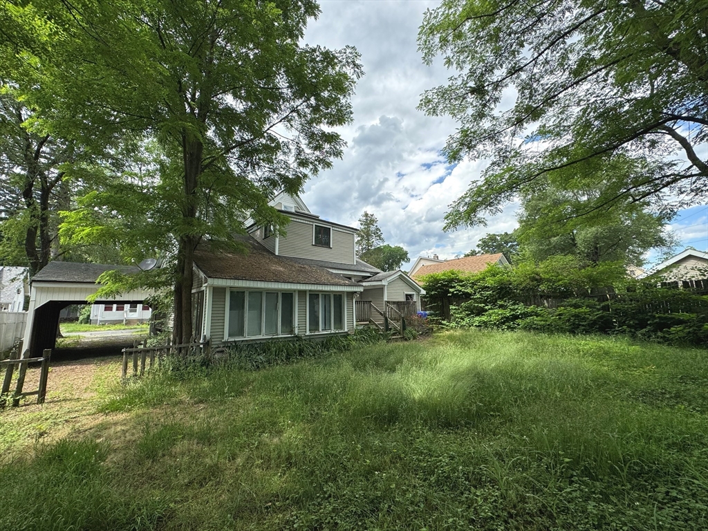 37 David Street Springfield, MA 01104 - Photo 3 of 29 a view of a house with a backyard