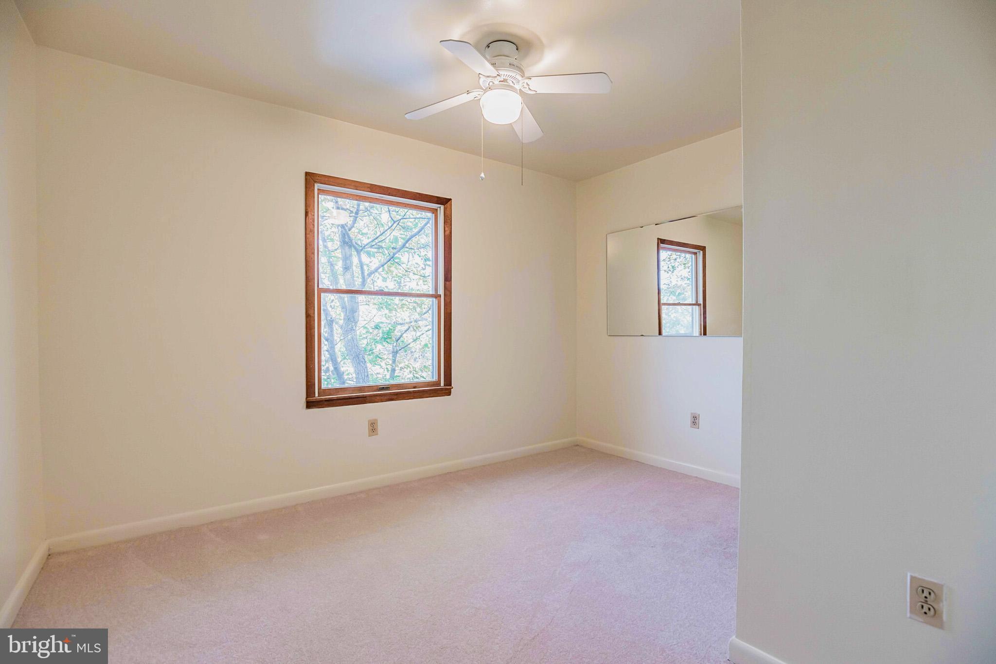 535 Swaggers Point Road Solomons, MD 20688 - Photo 21 of 48 Upper bdr, has balcony
