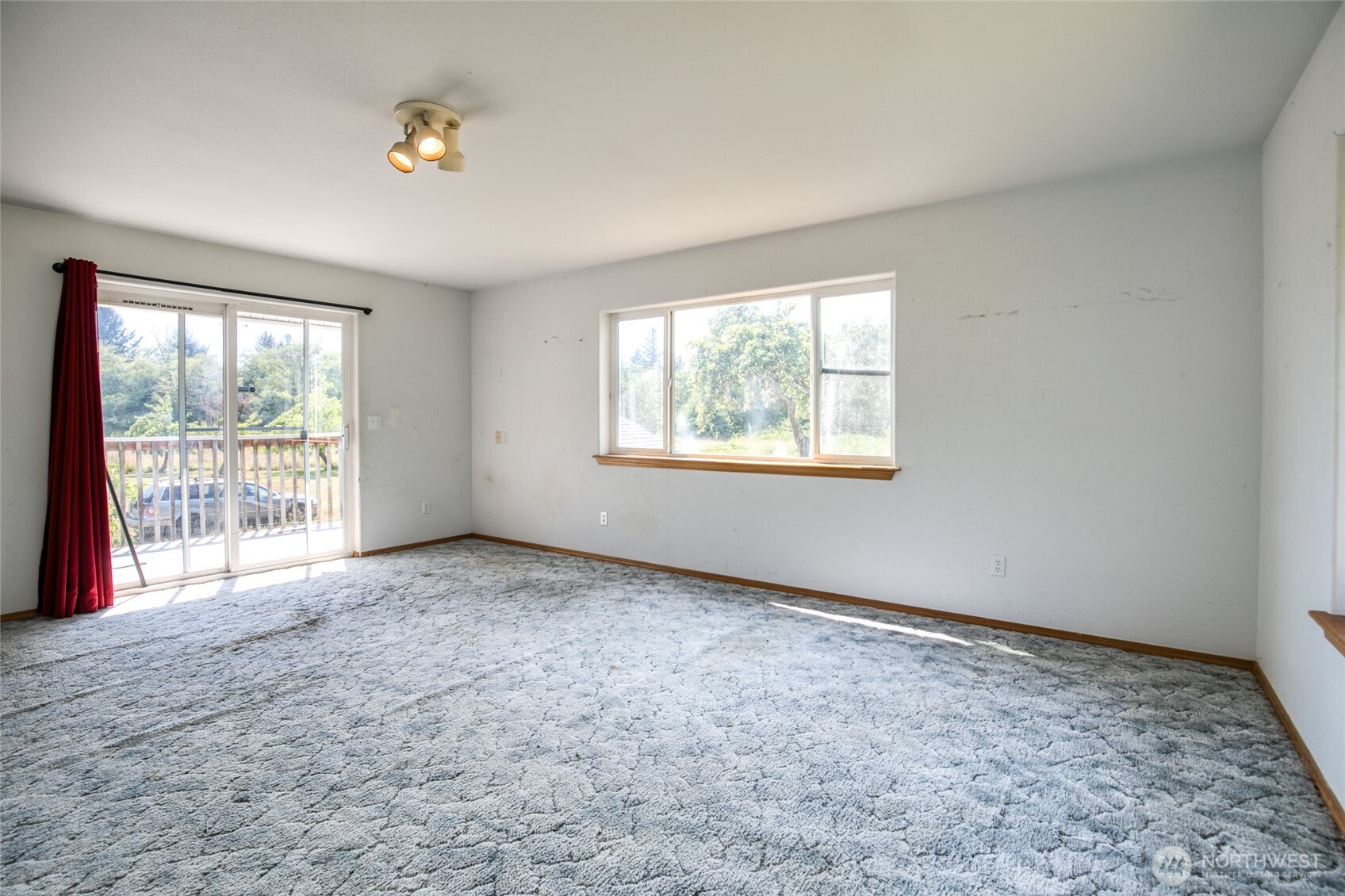 1487 Ocean Beach Road Hoquiam, WA 98550 - Photo 11 of 40