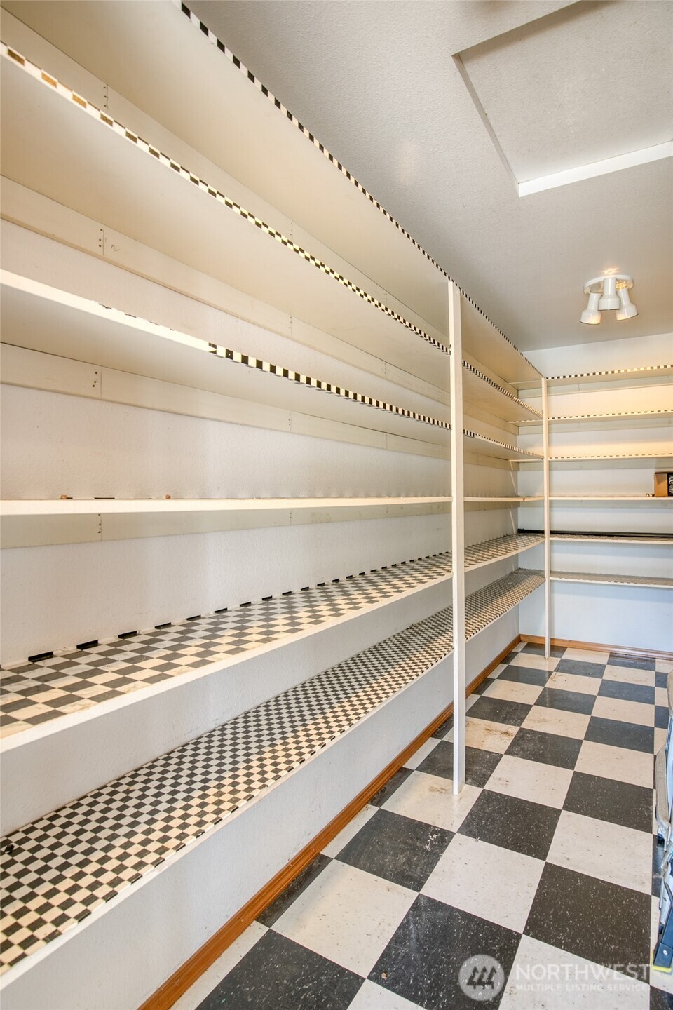 1487 Ocean Beach Road Hoquiam, WA 98550 - Photo 15 of 40