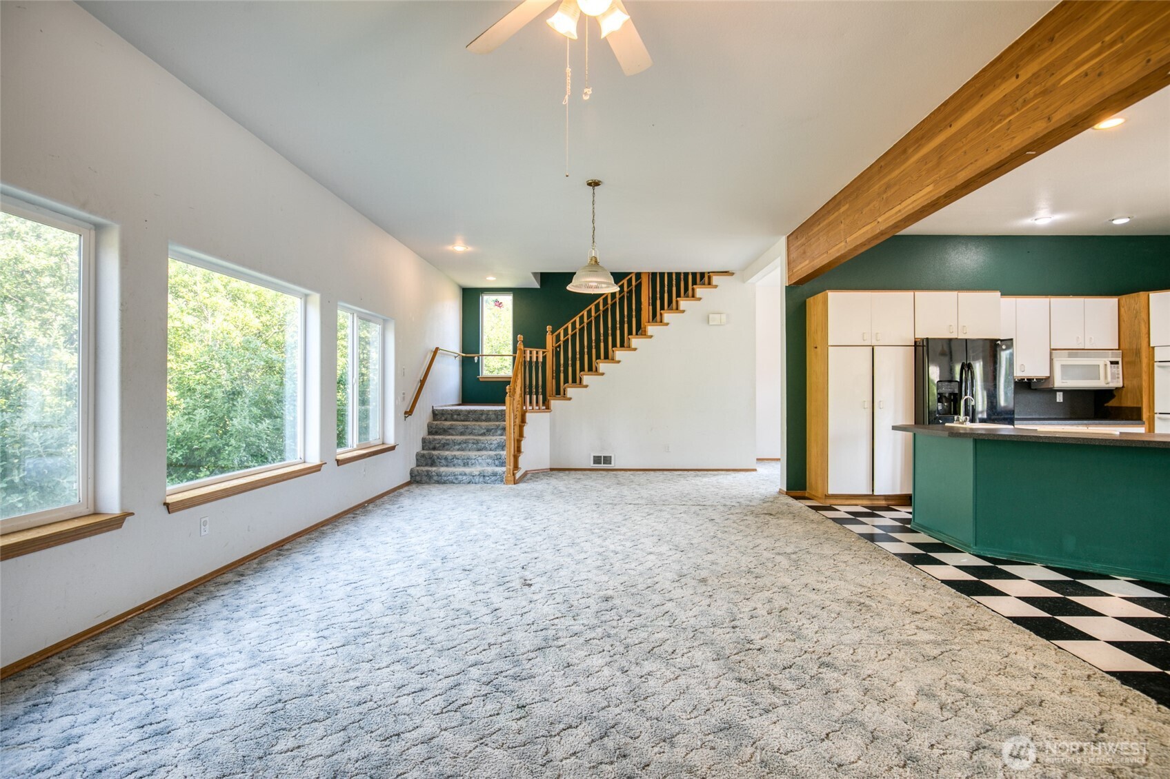 1487 Ocean Beach Road Hoquiam, WA 98550 - Photo 5 of 40