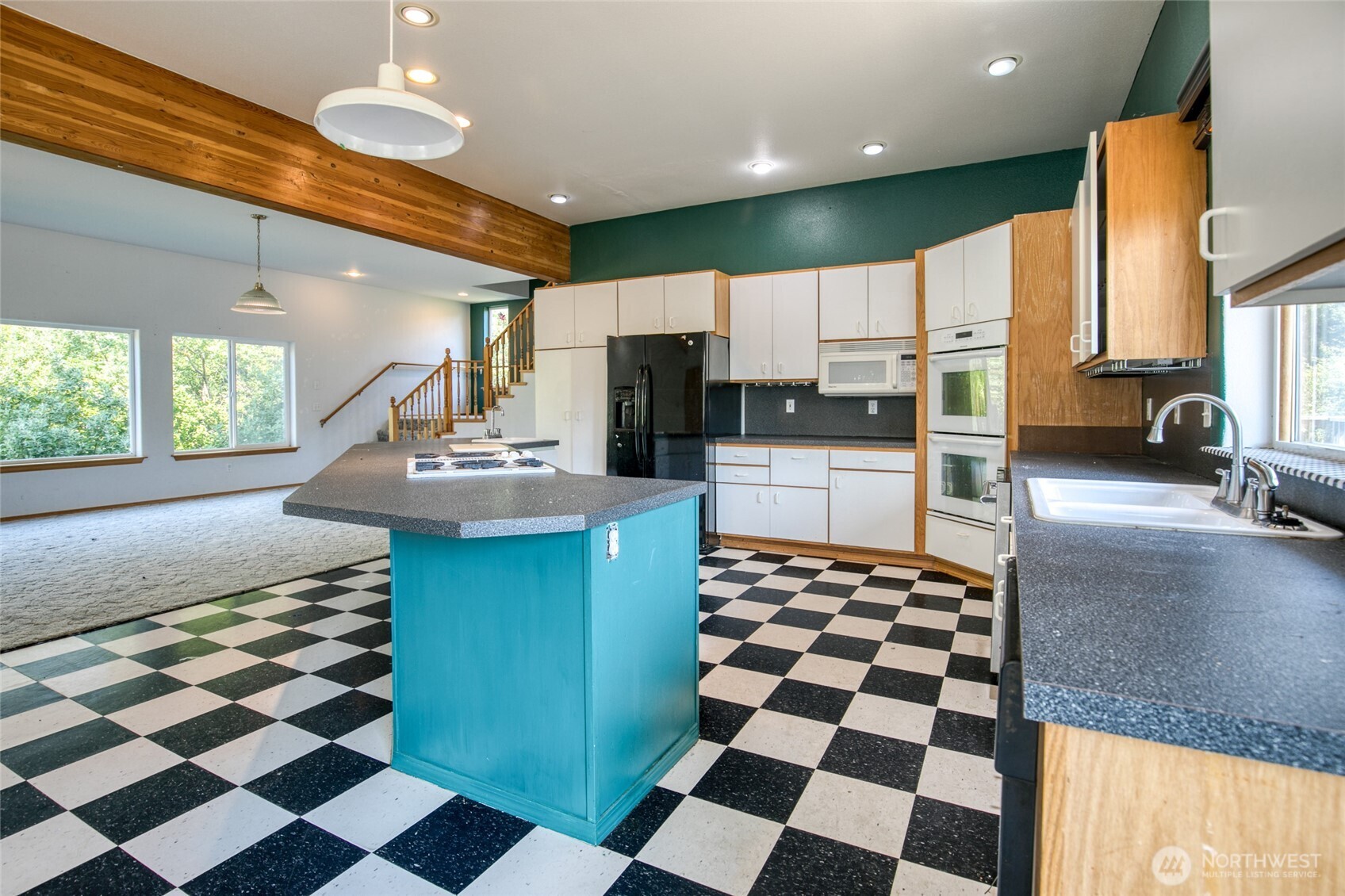 1487 Ocean Beach Road Hoquiam, WA 98550 - Photo 8 of 40