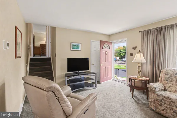 $515,000 | 716 West Bristol Road, Warminster, PA 18974