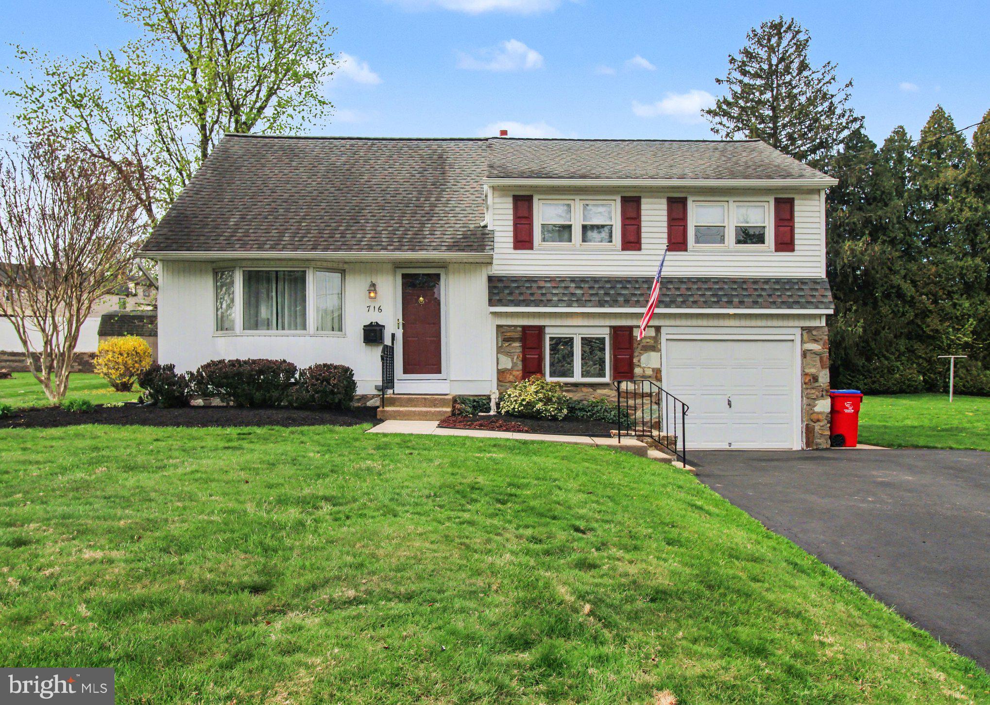 716 West Bristol Road Warminster, PA 18974 - Photo 3 of 27