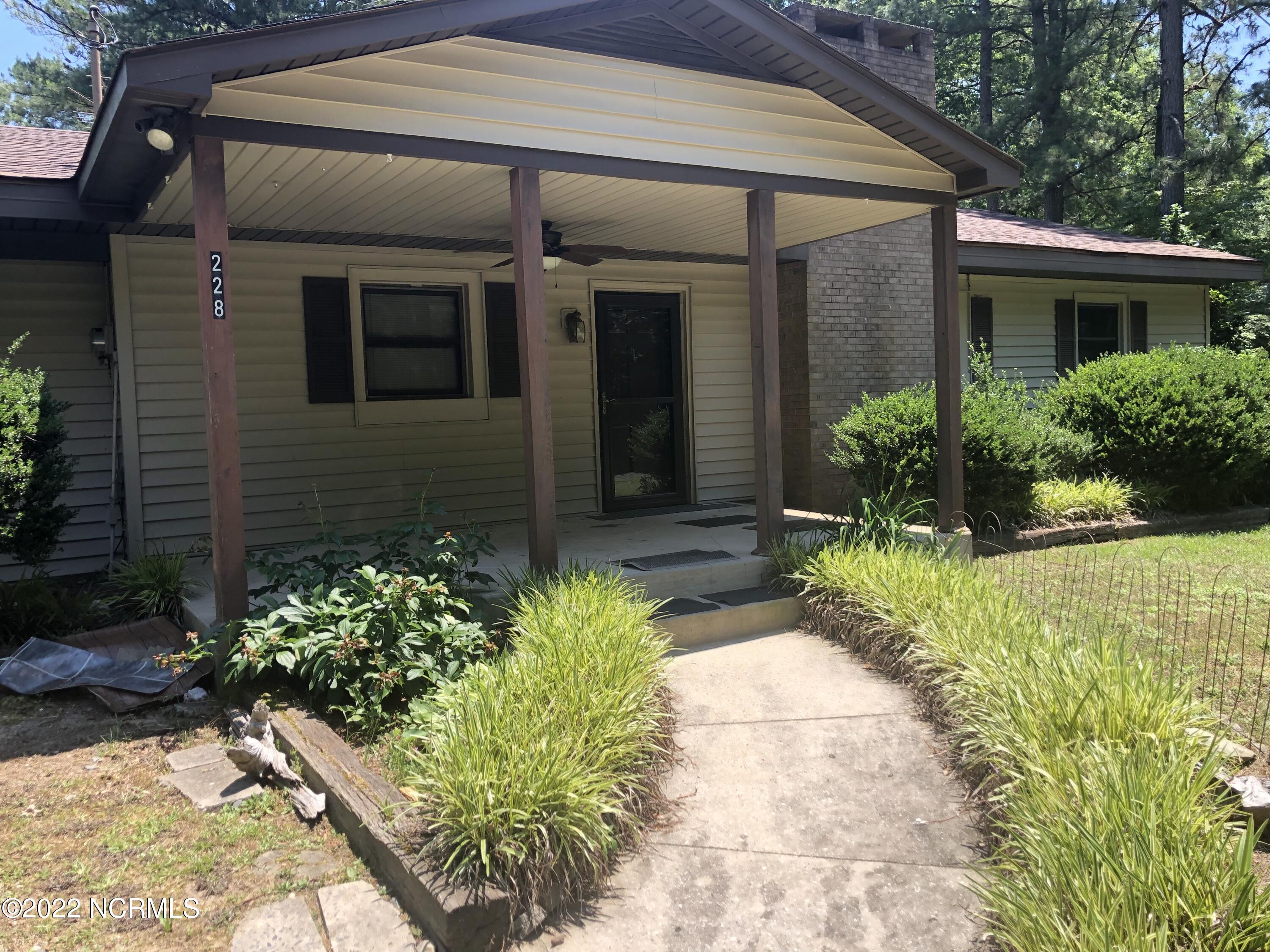 228 Leach Road Candor, NC 27229 - Photo 41 of 52 IMG_7297 (1)