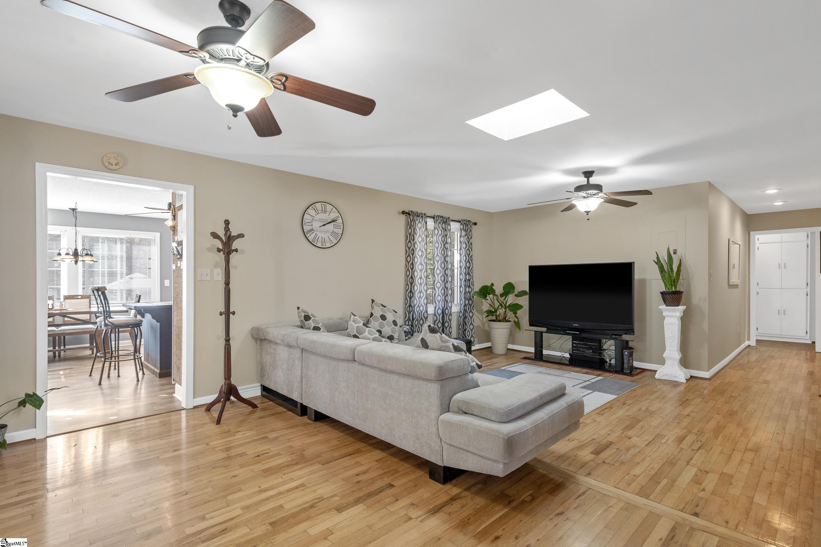 376 State Rd S-39-43 Liberty, SC 29657 - Photo 7 of 35