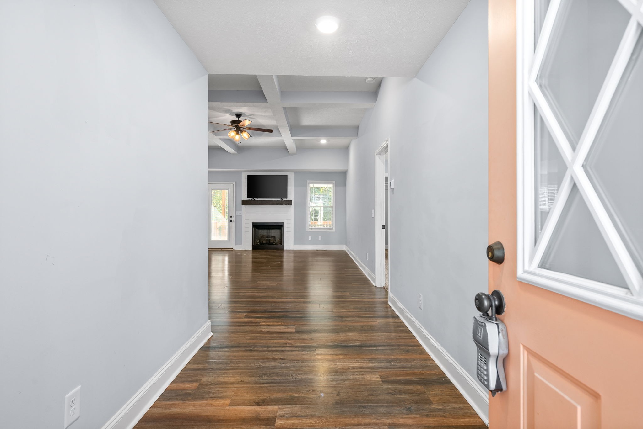 1819 Rains Road Clarksville, TN 37042 - Photo 5 of 29 Gallery Image 5