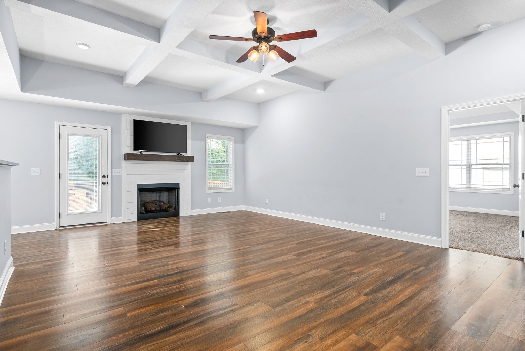 1819 Rains Road Clarksville, TN 37042 - Photo 8 of 29 Gallery Image 8