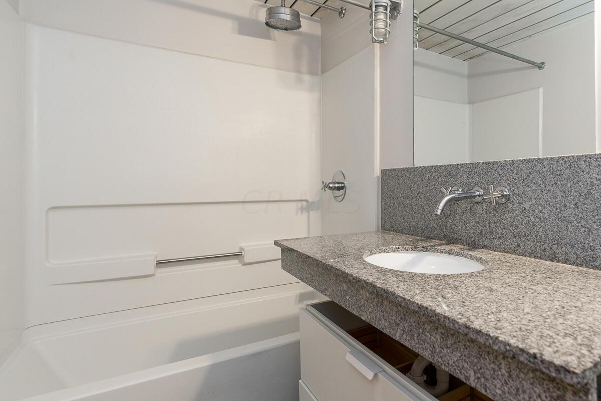 60 East Spring Street, Unit 203 Columbus, OH 43215 - Photo 16 of 40 Entry Level Full Bath