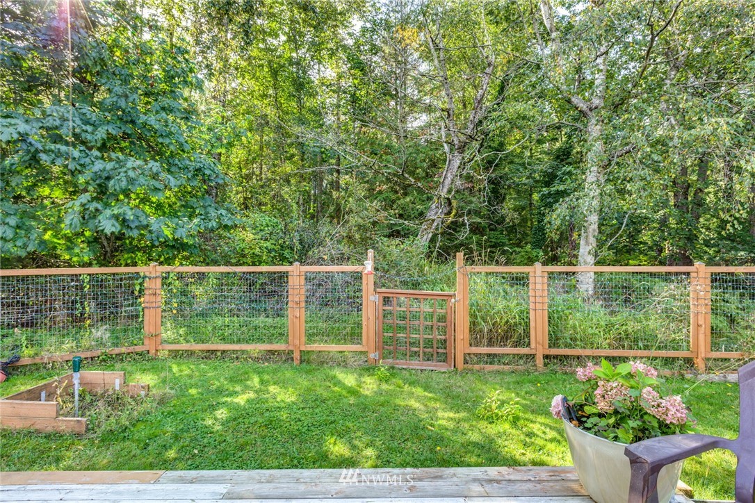 3771 Magrath Road Bellingham, WA 98226 - Photo 2 of 22