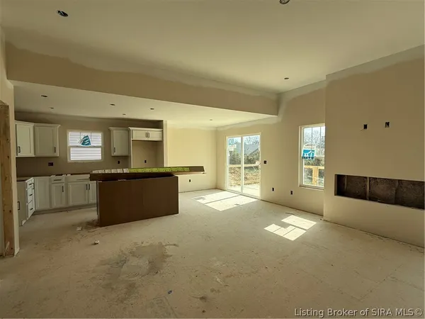 $399,900 | 2765 Abby Wds Drive, Jeffersonville, IN 47130