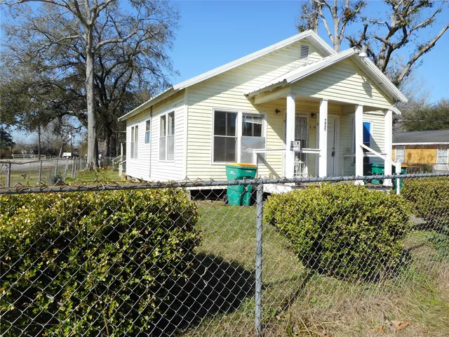 $129,000 | 422 Crooke Street, Conroe, TX 77301