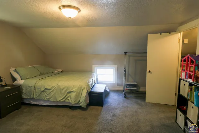 $129,900 | 1526 West Street, Emporia, KS 66801