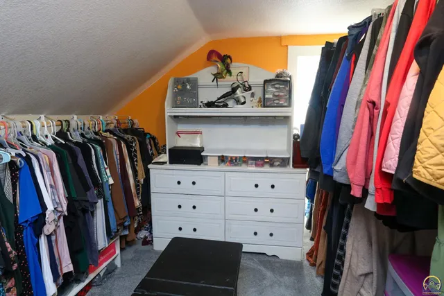 $129,900 | 1526 West Street, Emporia, KS 66801