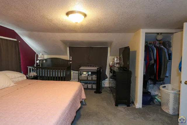 $129,900 | 1526 West Street, Emporia, KS 66801