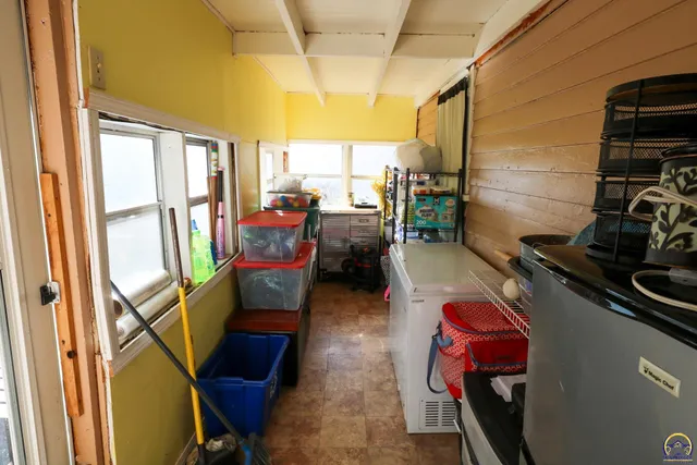 $129,900 | 1526 West Street, Emporia, KS 66801