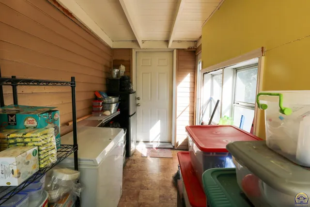 $129,900 | 1526 West Street, Emporia, KS 66801