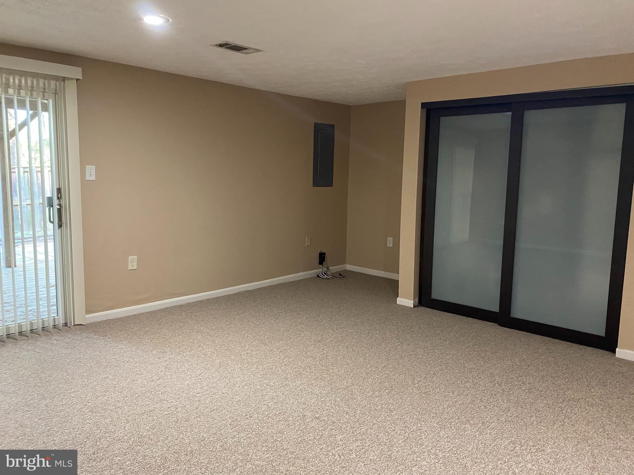 7303 Stream Way Springfield, VA 22152 - Photo 13 of 17