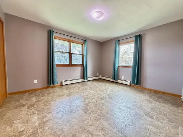 $199,000 | 219 9th Avenue Southeast, Elbow Lake, MN 56531