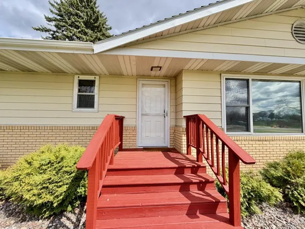 $199,000 | 219 9th Avenue Southeast, Elbow Lake, MN 56531