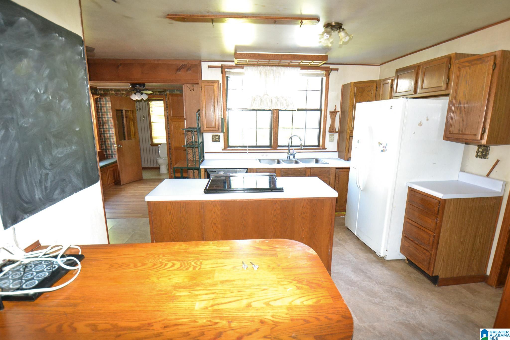 200 Gay Avenue Lineville, AL 36266 - Photo 12 of 54