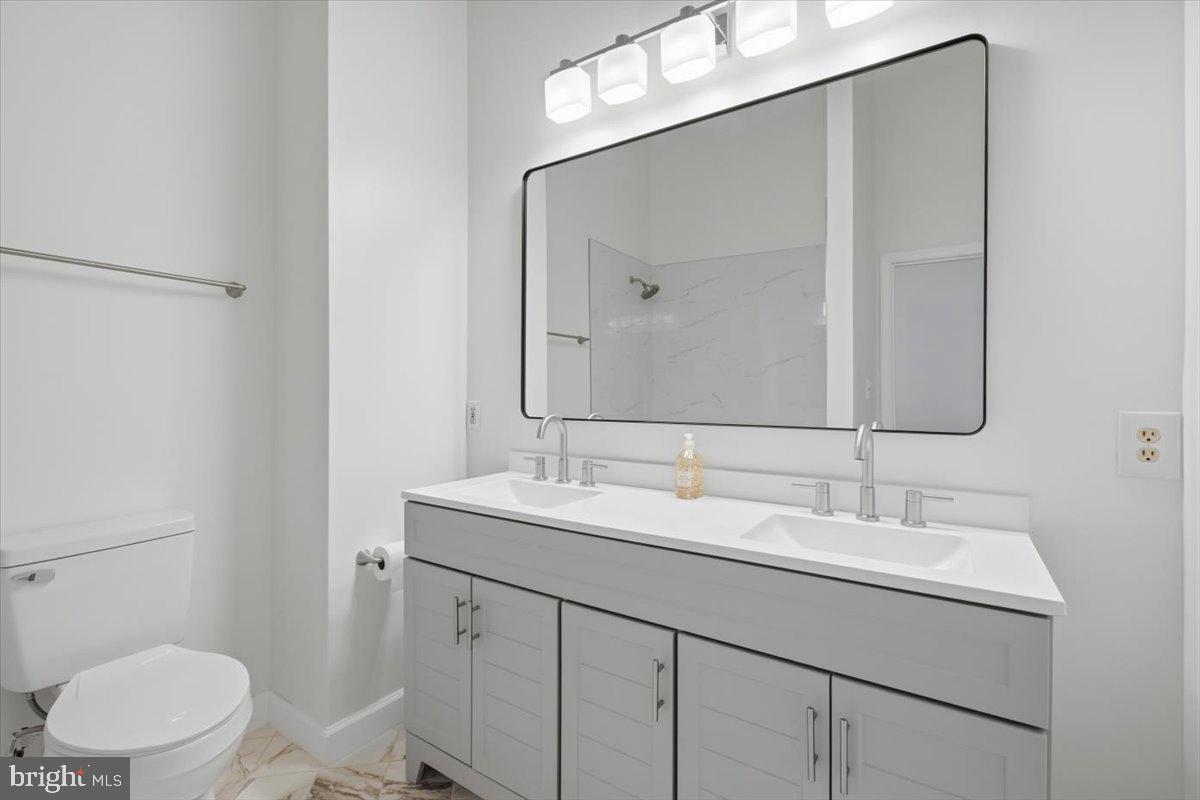 3129 Howellsville Road Front Royal, VA 22630 - Photo 17 of 25 Primary en suite includes a double vanity