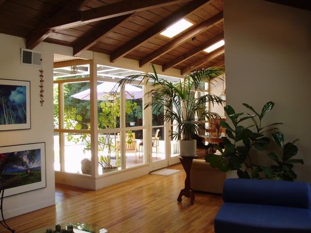 381 North La Cumbre Road Santa Barbara, CA 93110 - Photo 2 of 17 Living Room