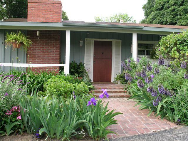 381 North La Cumbre Road Santa Barbara, CA 93110 - Photo 10 of 17 Front Entry
