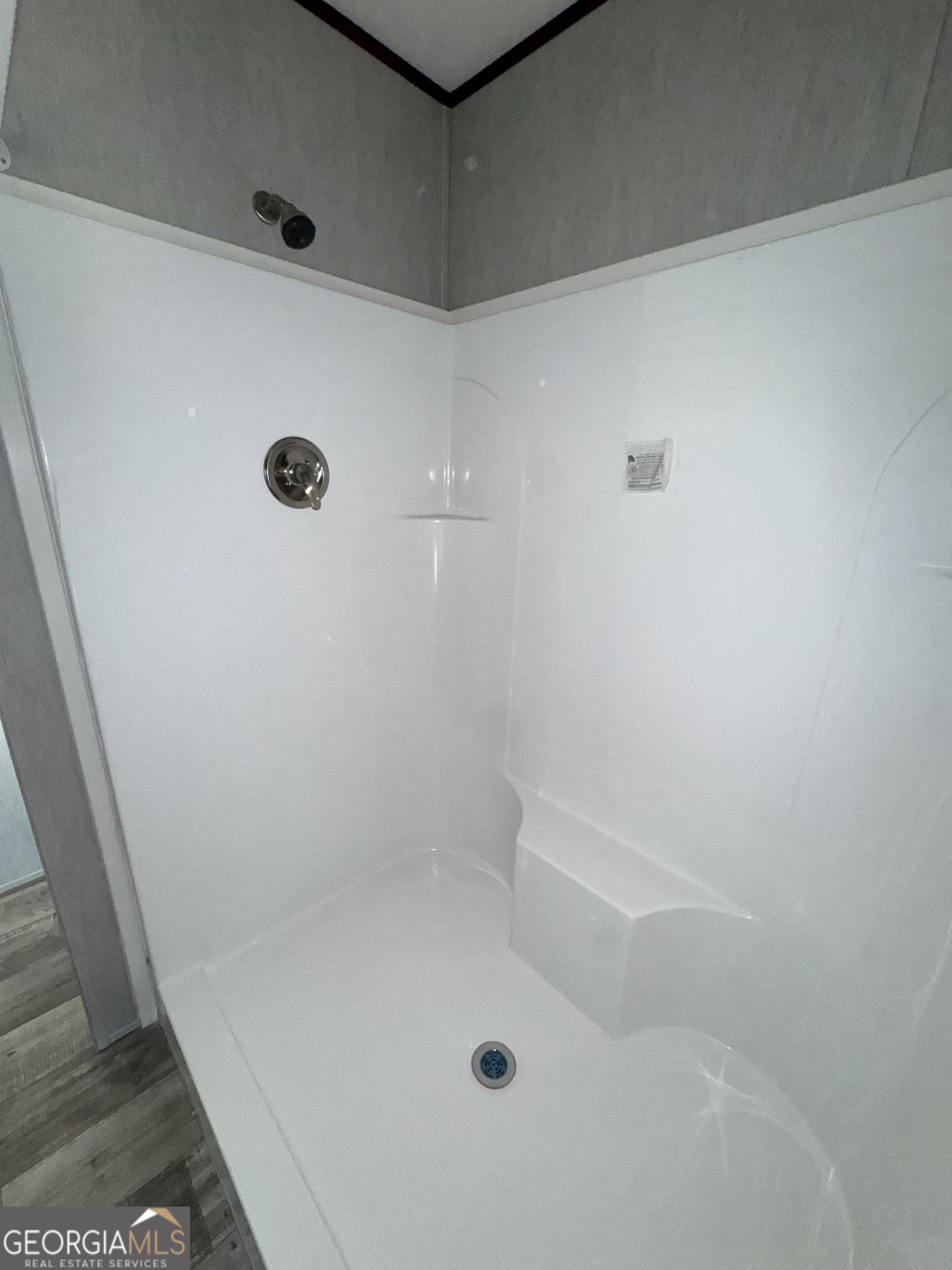 545 Ben Jackson Road Vidalia, GA 30474 - Photo 14 of 25 a bathroom with a shower