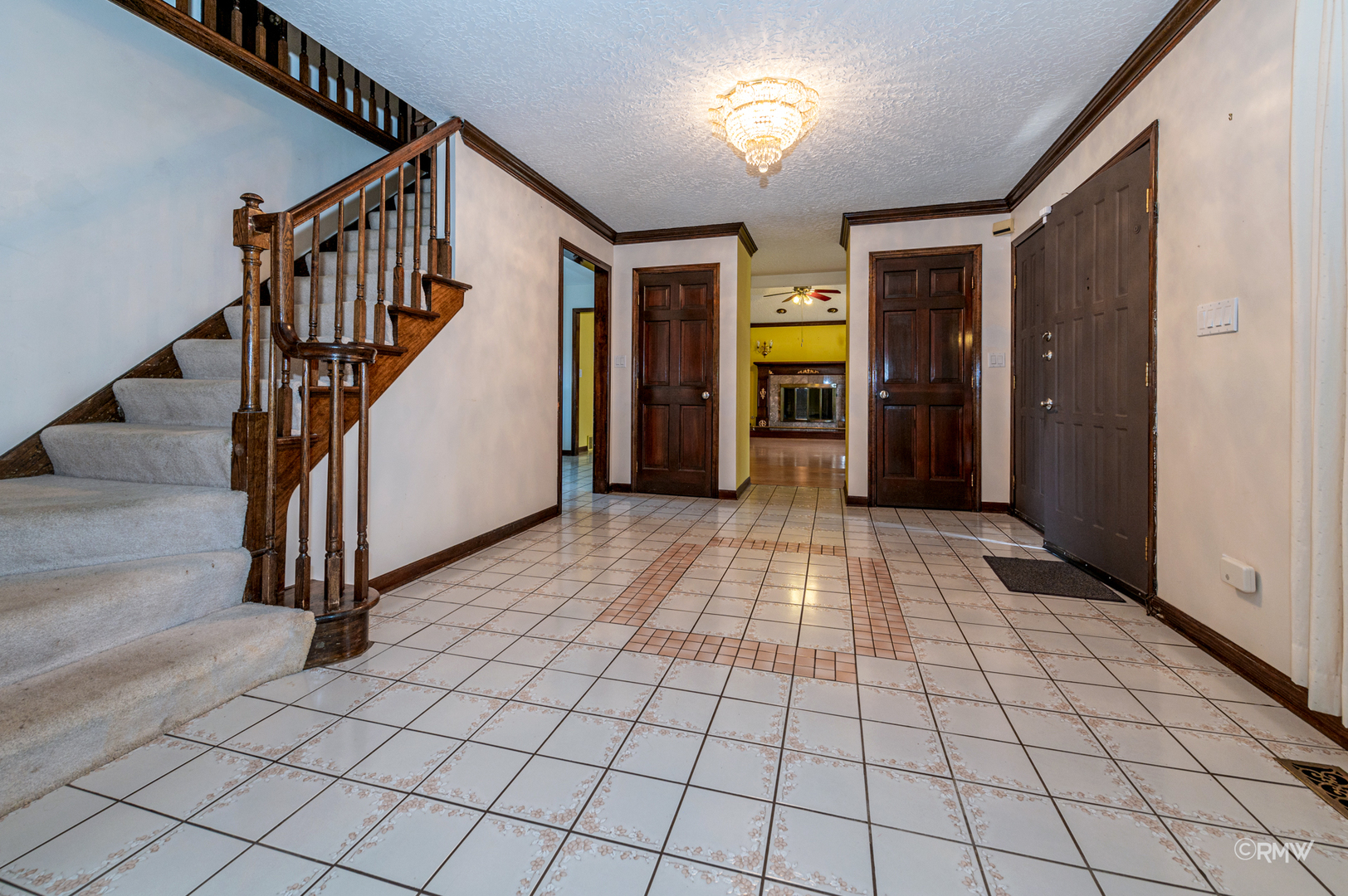 1104 Old Fence Road Addison, IL 60101 - Photo 5 of 28