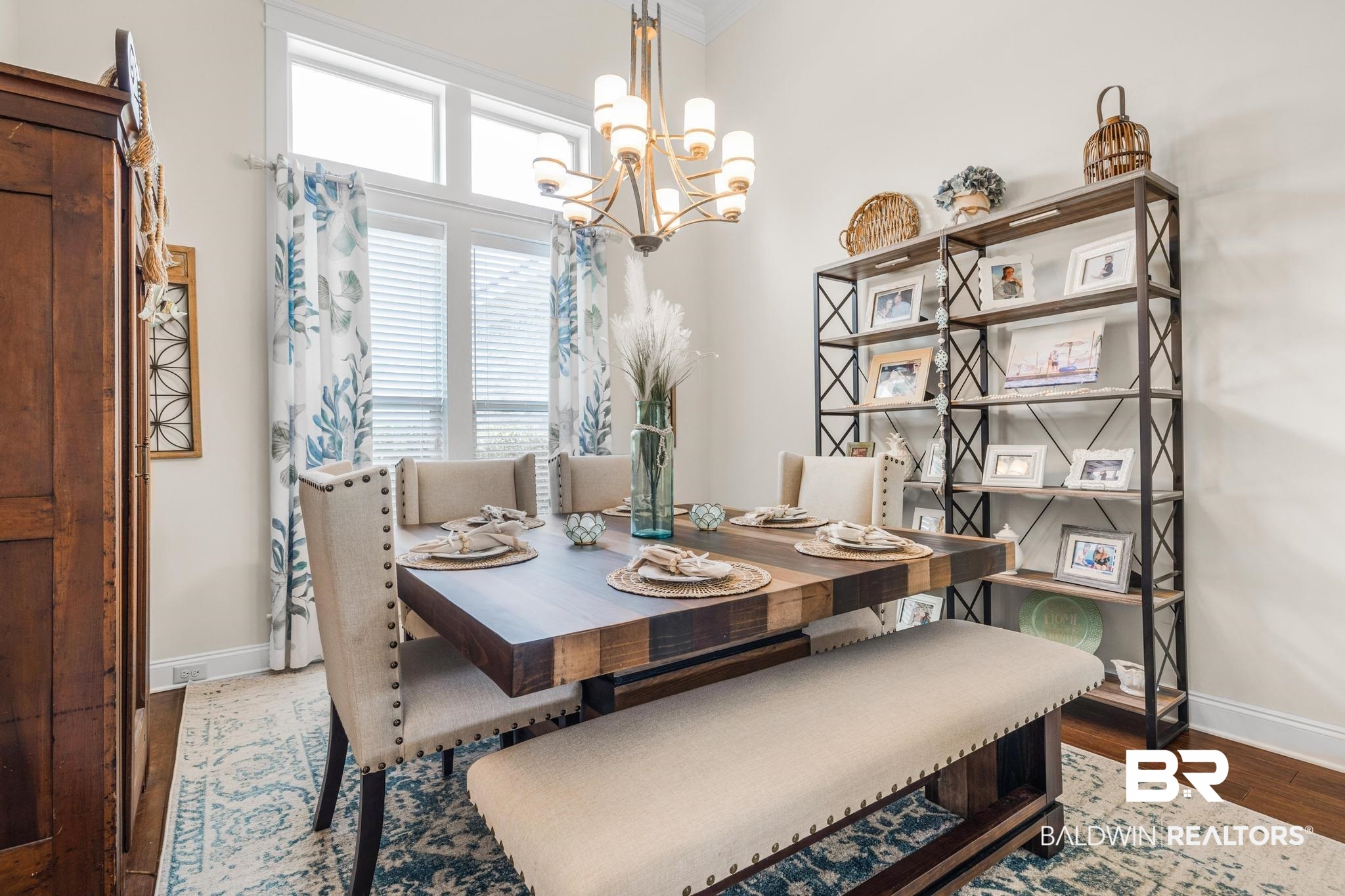 Formal Dining