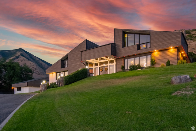 12 Quiet Meadow Lane Mapleton, UT 84664 - Photo 1 of 106