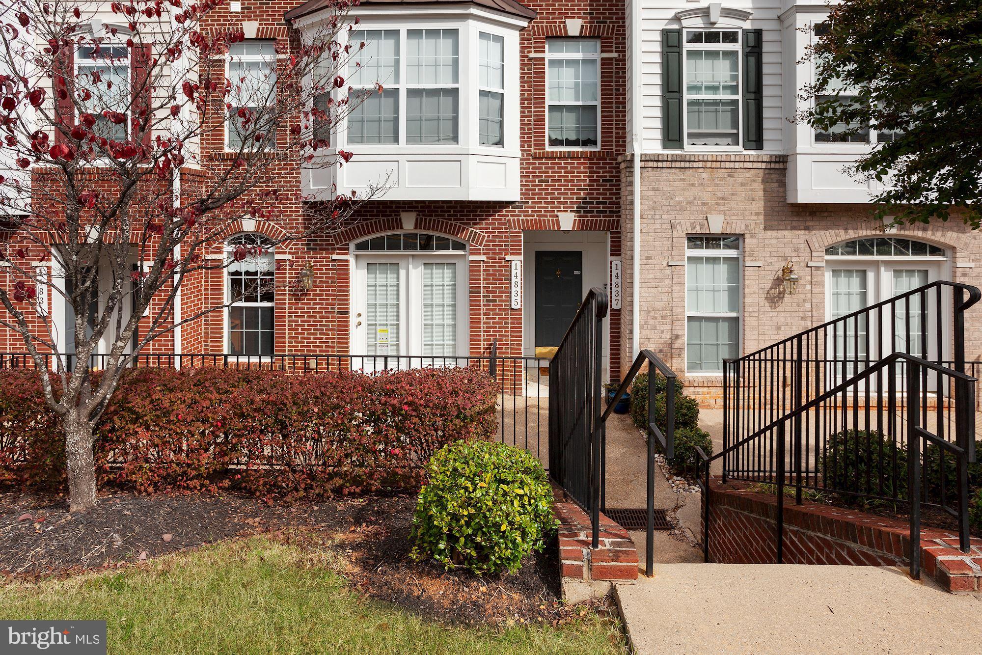 14837 Cloverdale Road Woodbridge, VA 22193 - Photo 2 of 31