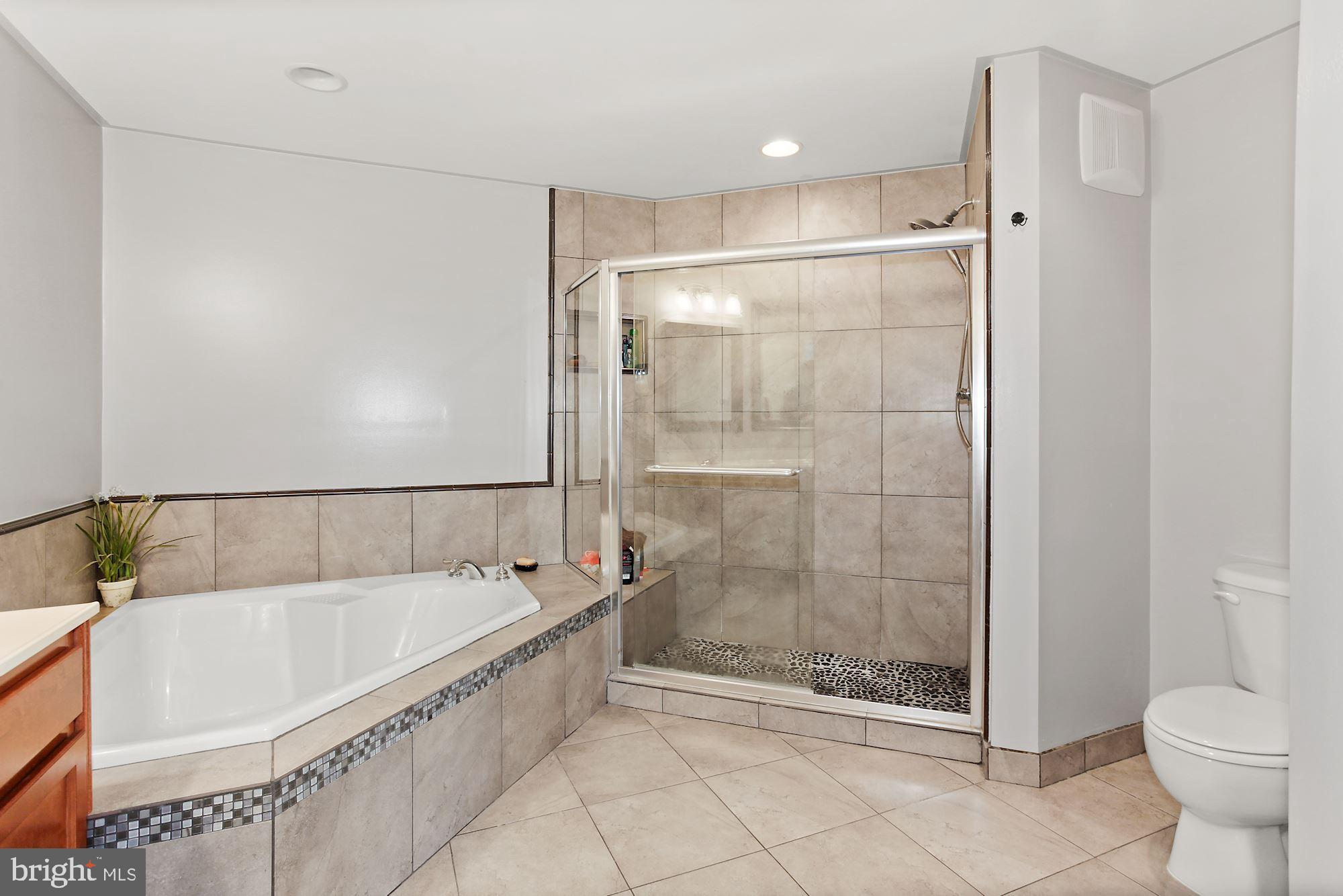 14837 Cloverdale Road Woodbridge, VA 22193 - Photo 22 of 31