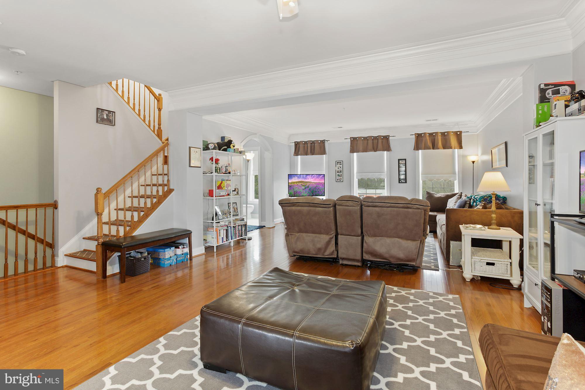 14837 Cloverdale Road Woodbridge, VA 22193 - Photo 4 of 31
