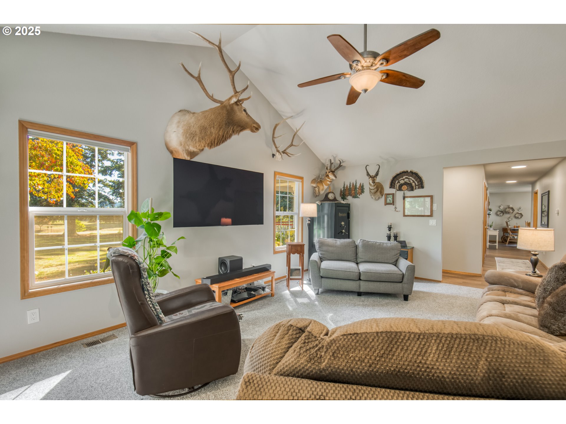 16207 South Ivel Road Beavercreek, OR 97004 - Photo 14 of 48 Gallery Image 14