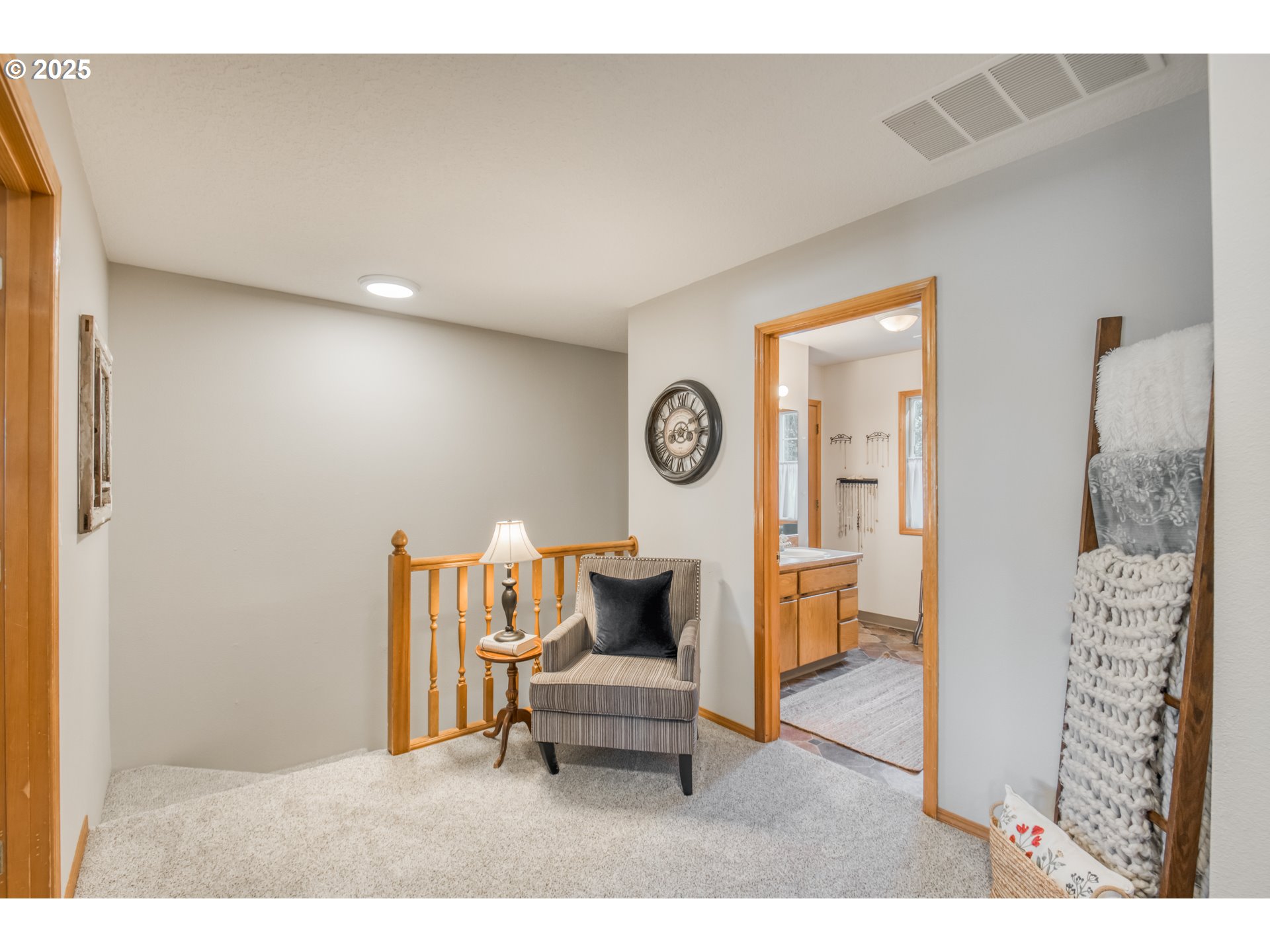 16207 South Ivel Road Beavercreek, OR 97004 - Photo 18 of 48 Gallery Image 18