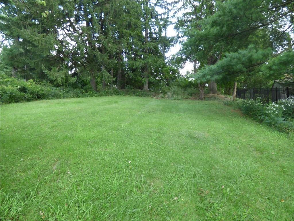 1745 Bower Hill Road Pittsburgh, PA 15243 - Photo 21 of 22 Gallery Image 21
