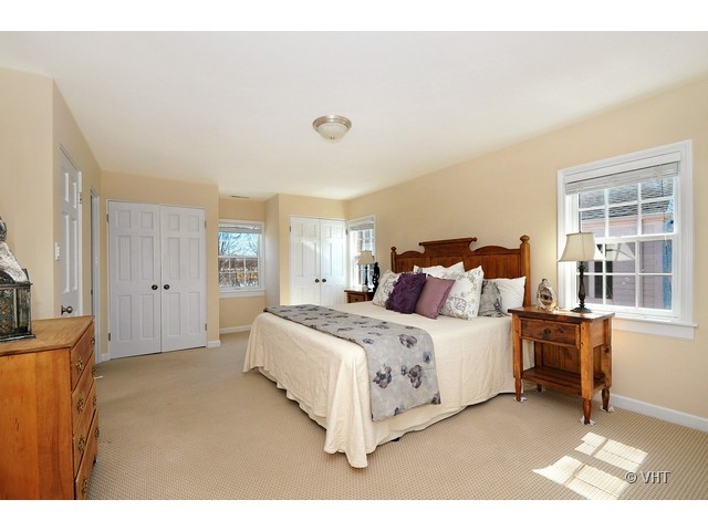 1103 Raleigh Road Glenview, IL 60025 - Photo 11 of 19