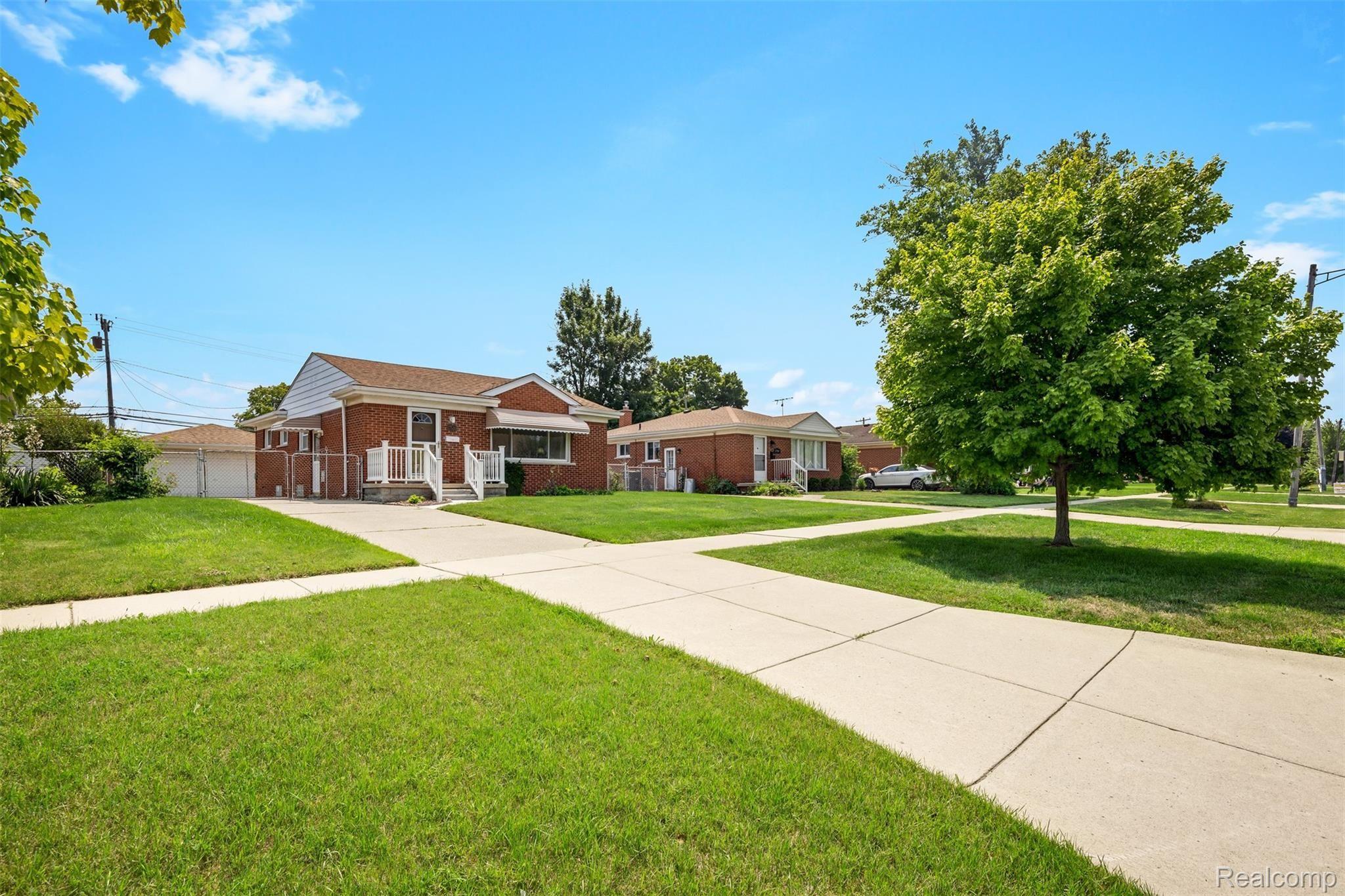 17535 Quarry Road Riverview, MI 48193 - Photo 6 of 33 XA9A0056 Output.jpg