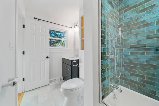 $524,900 | 30 Burgess Street, Nashua, NH 03064