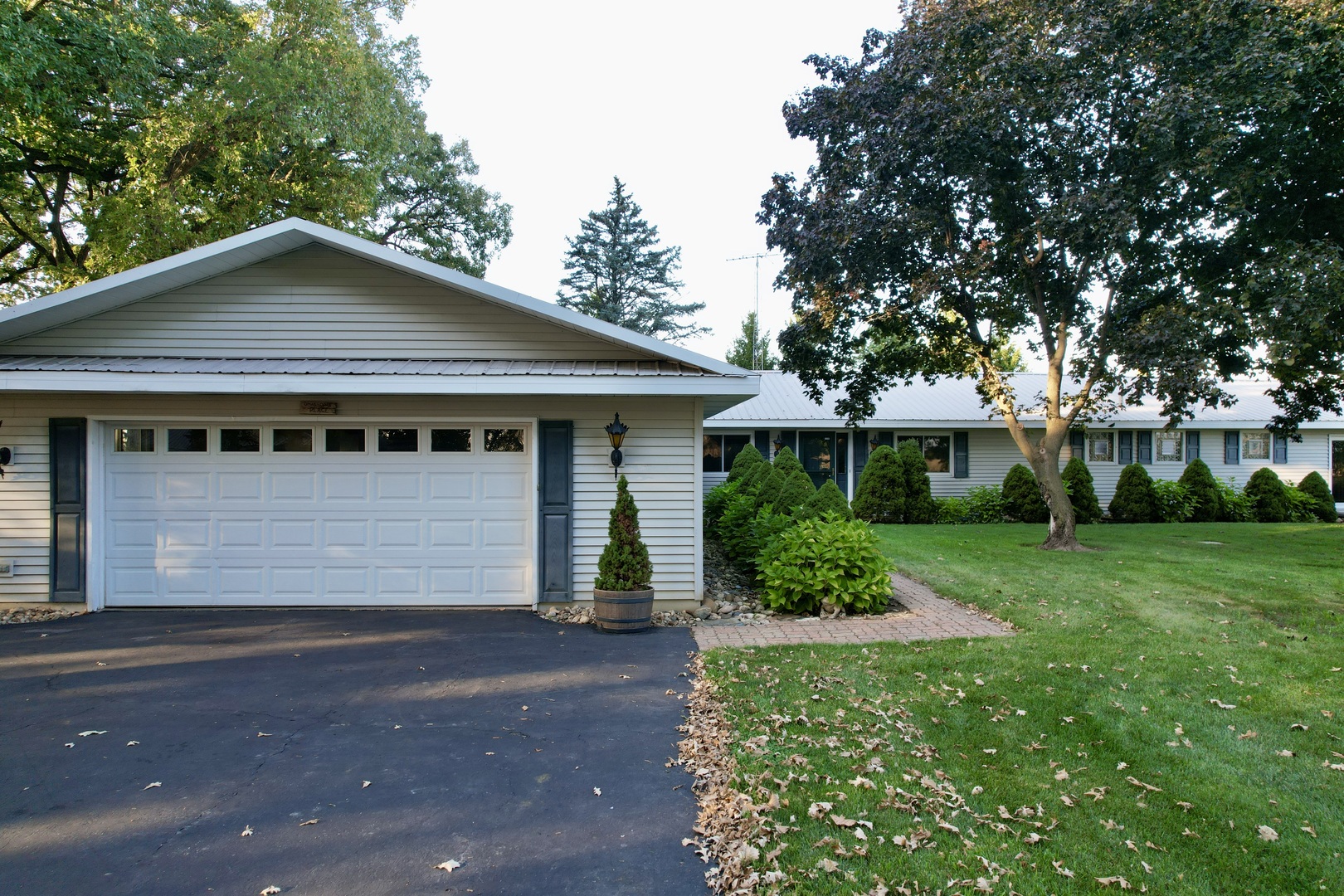 6912 Mensching Road Huntley, IL 60142 - Photo 24 of 54 Gallery Image 24