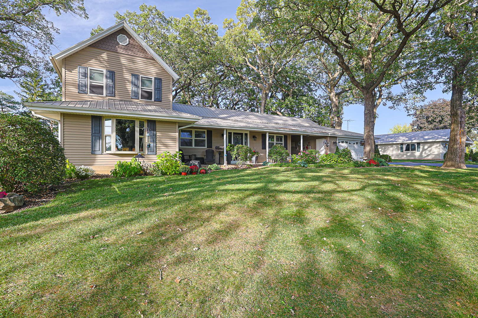 6912 Mensching Road Huntley, IL 60142 - Photo 4 of 54 Gallery Image 4