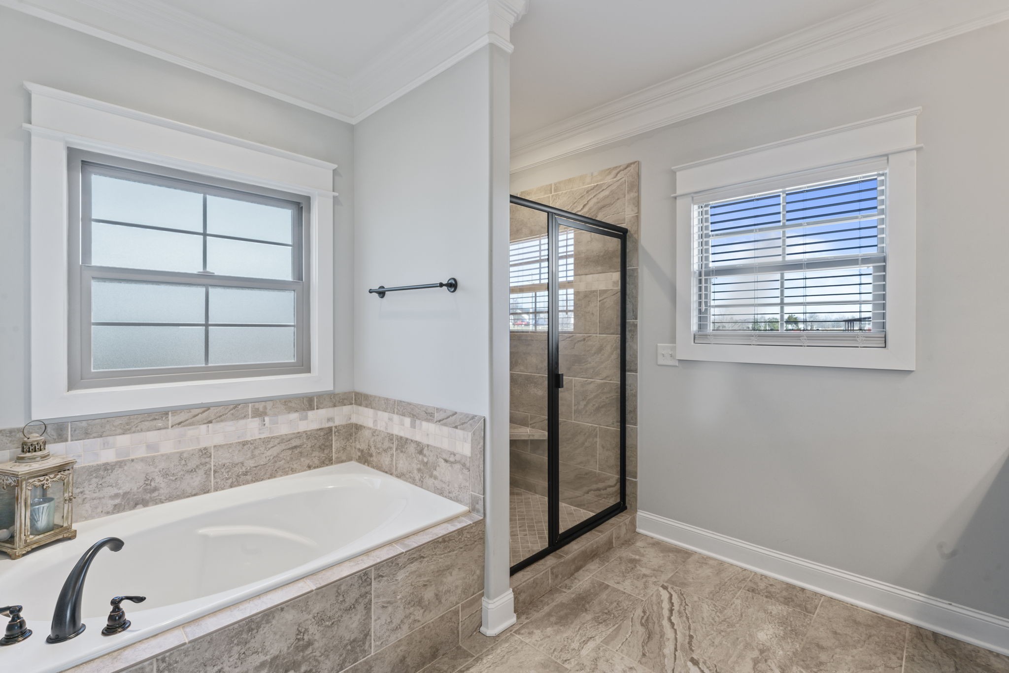 203 County Line Road Bell Buckle, TN 37020 - Photo 14 of 31 a bathroom with a bathtub and shower