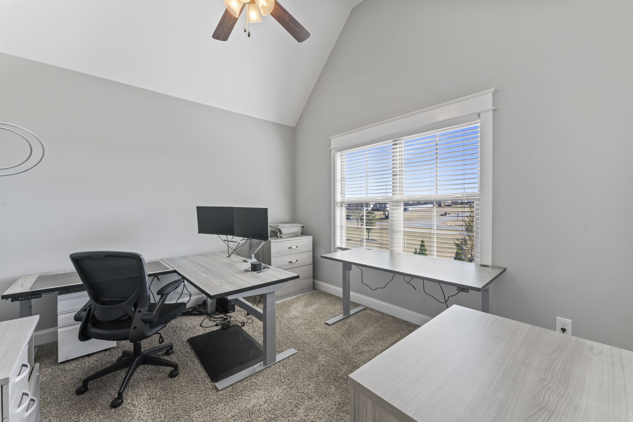 203 County Line Road Bell Buckle, TN 37020 - Photo 19 of 31 a workspace with furniture and a window