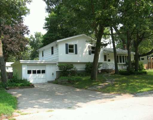 45 Rodney Road Warwick, RI 02889 - Photo 1 of 7 Exterior Front.